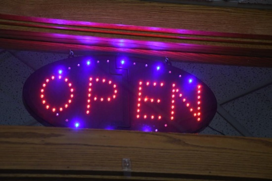 "OPEN" SIGN - LIGHTED ELECTRIC