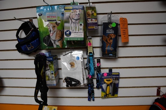 MISC. DOG GEAR; LEASHES, HALTERS, HARNESS, ETC.