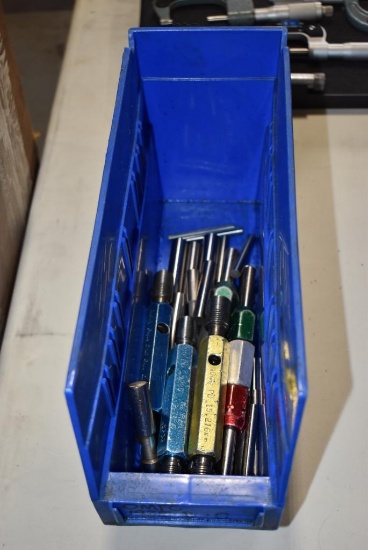 BIN WITH GO/NO GO AND THREAD GAUGES