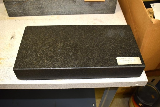 SMALL GRANITE SURFACE PLATE, 14"L x 7"W x 2"H
