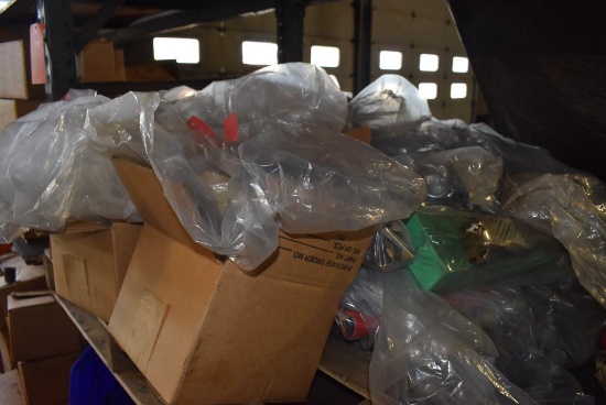 PALLET WITH MULTIPLE MISC. SIZE COOLANT DRILL BITS
