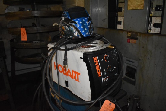 HOBART HANDLER 140 115V WIRE FEED WELDER AND HELMET