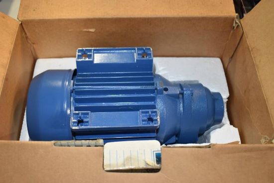 Northern Industrial 1" Clear Water Pump