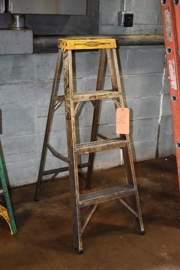 Werner 4' Aluminum Step Ladder