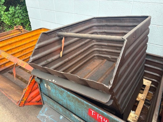 METAL STORAGE CONTINER, 27" X 37" X 24"H