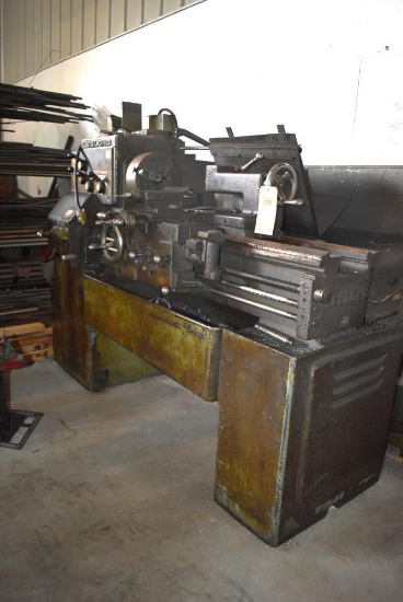 LEBLOND ENGINE LATHE, MODEL (APPROX.) 16" SWING X 32" BETWEEN CENTERS, S/N 4C-1013, 10" 3-JAW CHU...