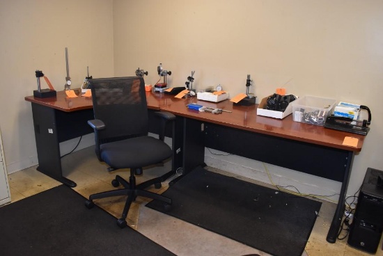 J-SHAPE WORK SPACE/DESK, WITH WOODGRAIN LAMINATE TOP AND BLACK METAL BASE, INCLUDES BLACK OFFICE