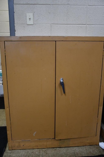 METAL TWO DOOR STORAGE CABINET, 18"D x 36"W x 42"H, NO CONTENTS