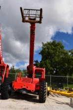 (2007) JLG GRADALL TELEHANDLER JOBSITE FORK TRUCK, MODEL 534D-9, S/N 0160026182, DIESEL ENGINE, 4...