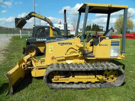 Komatsu D21P-8 Dozer