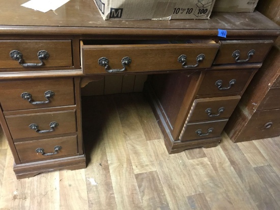 Desk with dove tail drawers
