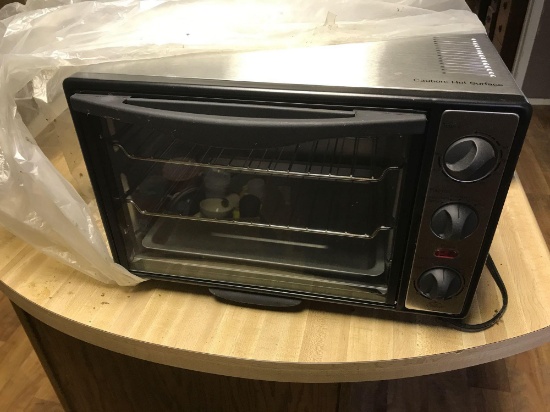 Brand new Crofton toaster oven