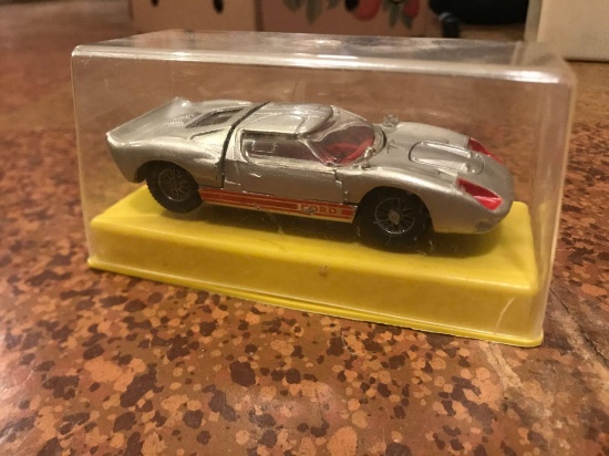 Dinky toys Ford GT