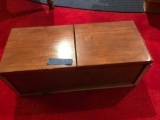 Storage box