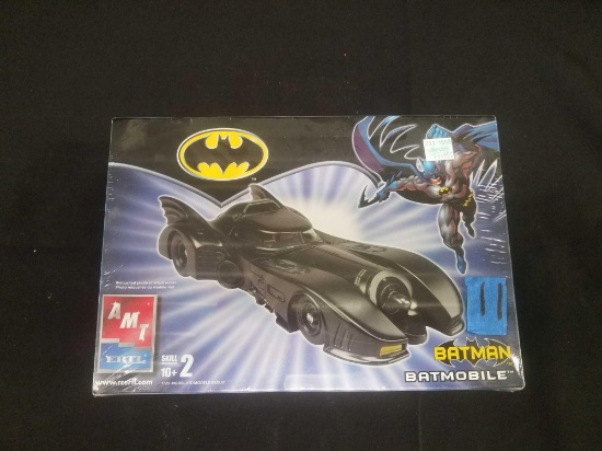 Batman Batmobile 1/25 Model