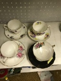 4 Tea cups