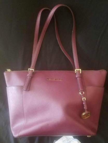 Michael Kors Jet Set Item 30F4GTTT9L Tote