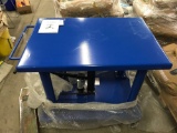 Hydraulic lift table brand new