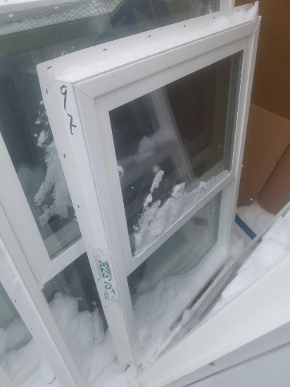 Vinyl sliding window with screen 23 1/2 x 35 1/2