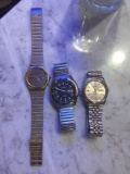 Three men?s watches Caravelle set O Matic TIMEX QUARTZ and Dufonte
