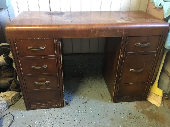 Antique Desk rounded edges