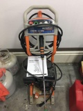 Generac 2700 PSI pressure washer with tips and soap