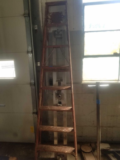 8' ladder