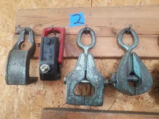 Variety clamps & pulleys (4)