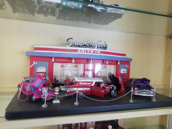 SNAP- ON Amazing Display Collectibles