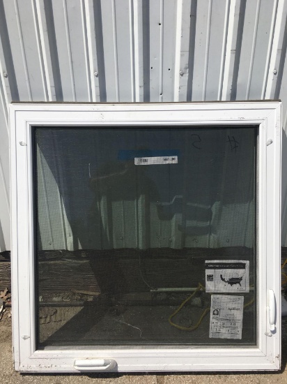 Window 35? x 35? (open for outside)
