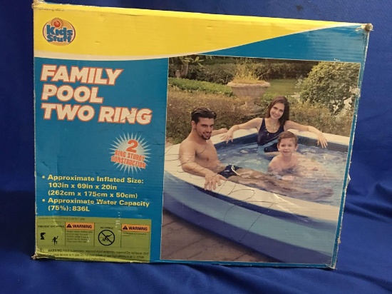 Family pool two ring