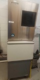 Hoshizaki America INC. Model #KM-500MWE Ice Maker and Bin