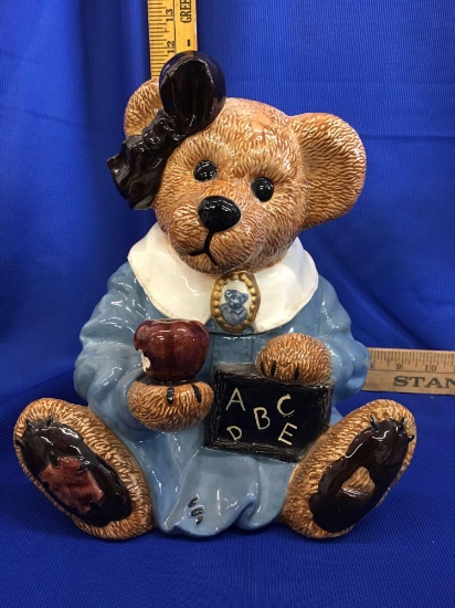 The Boyds Collection, The Original Bearware Pottery Works, Ms. Bruins Cookie Jar.