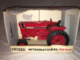 1/16th Ertl International 966 Tractor Special Edition