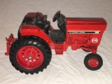 1/16th Ertl International 886 Tractor Red Power
