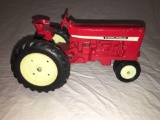 1/16th Ertl 70?s Farmall Tractor Original