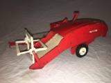 1/16th Tru Scale 50?s Combine new tires and cloth conveyor