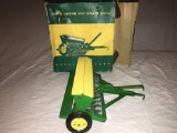 1/16th Ertl 1950?s John Deere Grain Drill with Original box nice!