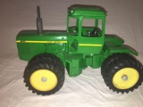 1/16th Ertl John Deere 8630 Tractor