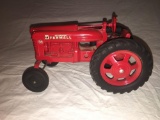1/16th Unbranded vintage Farmall M Tractor nice!