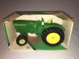 1/16th Ertl 1980?s John Deere 5020 Tractor