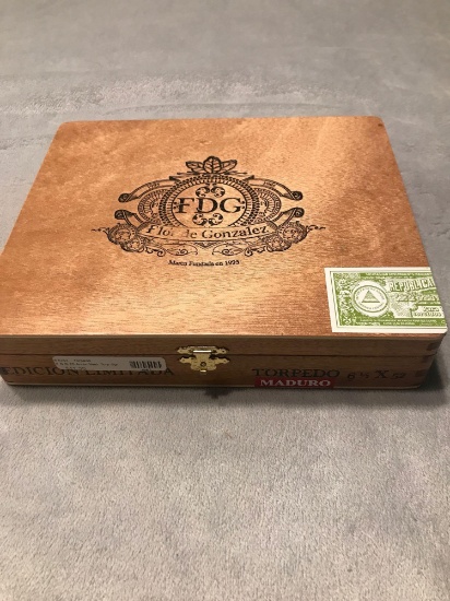 FDG 20 Anniversary Mad Torp SGL cigars
