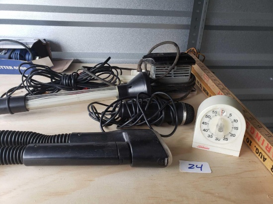 Miscellaneous: measuring sticks, portable lights, timer