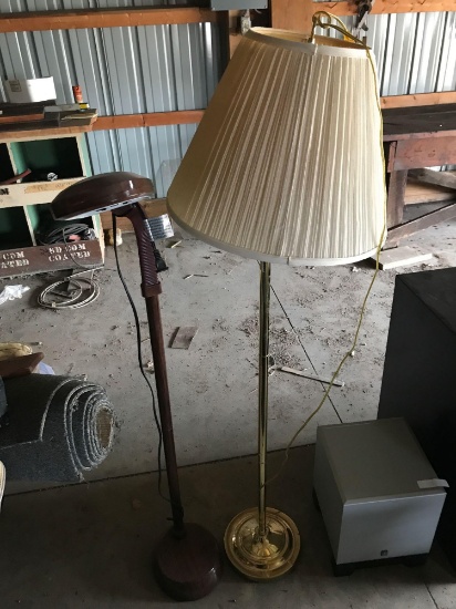 2 lamps