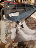 Paint hopper and spray gun