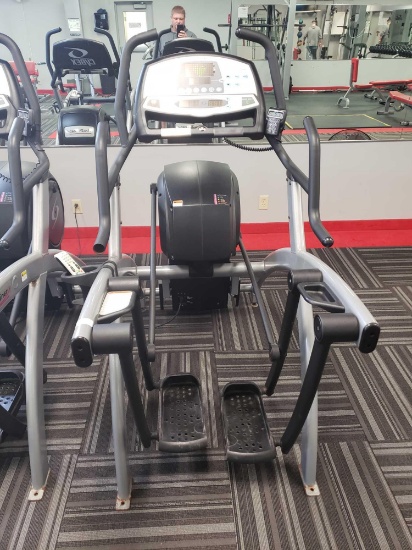 CYBEX Arctrainer Eliptical