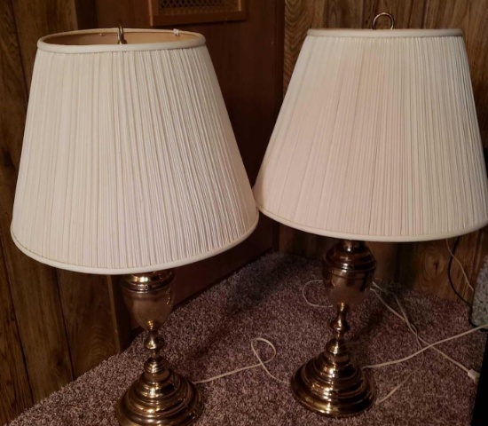 2 table Lamps