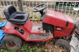 Toro Riding Lawn Tractor with 38