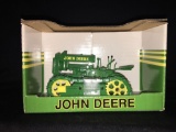 1/16th Ertl John Deere Lindeman Crawler Tractor NIB