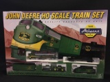 HO Scale Athearn John Deere HO Train Set Hard to Find First In Series Made Unopened Brand New!